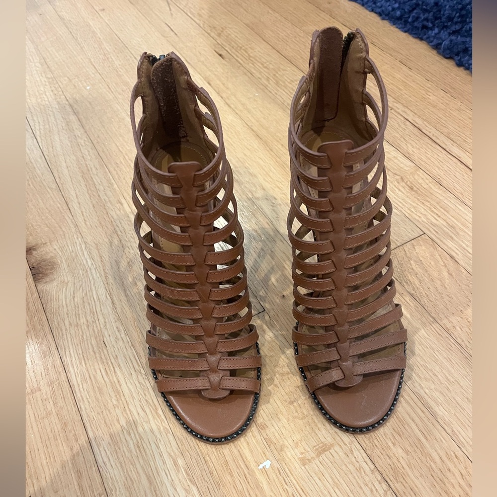 Coach heels, Size 7